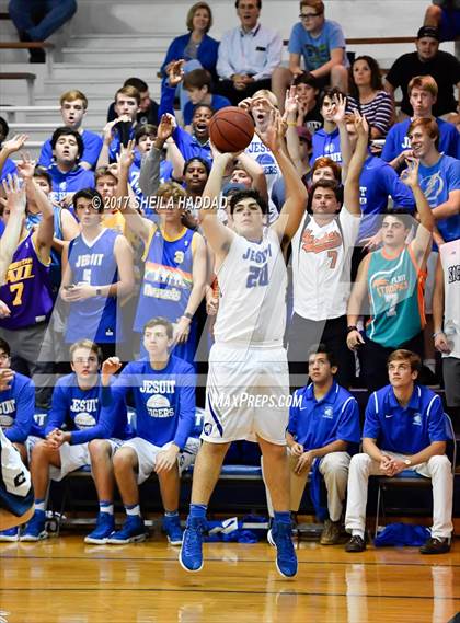 Thumbnail 1 in Calvary Christian @ Jesuit photogallery.