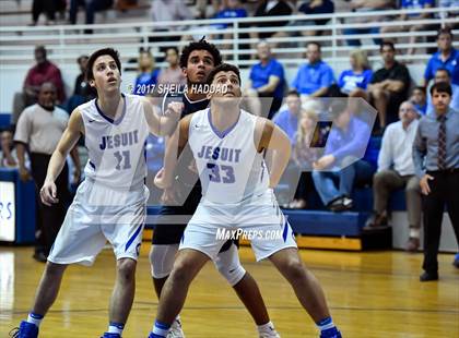 Thumbnail 2 in Calvary Christian @ Jesuit photogallery.