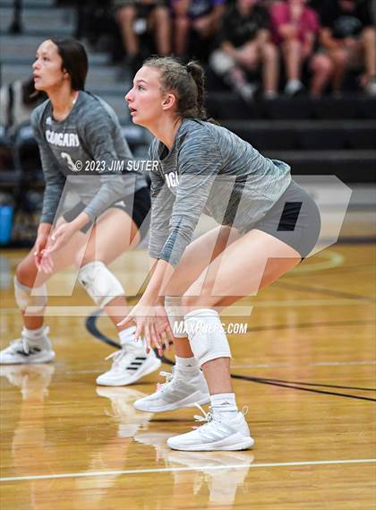 Thumbnail 2 in College Station vs Lake Creek photogallery.
