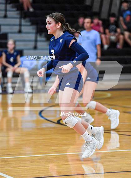 Thumbnail 1 in College Station vs Lake Creek photogallery.
