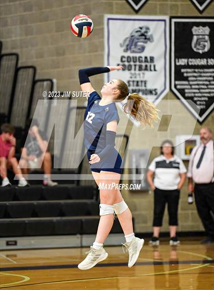 Thumbnail 3 in College Station vs Lake Creek photogallery.