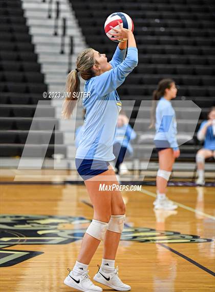 Thumbnail 1 in College Station vs Lake Creek photogallery.