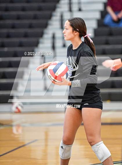 Thumbnail 2 in College Station vs Lake Creek photogallery.