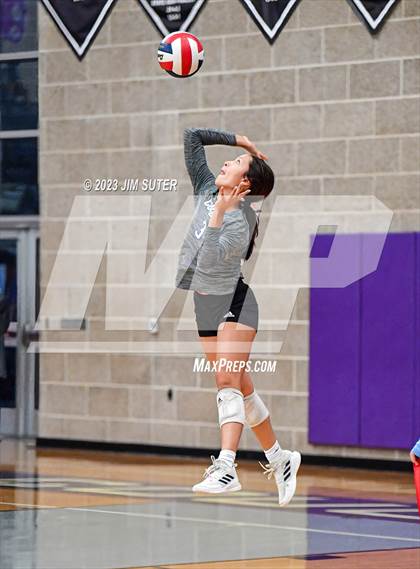 Thumbnail 1 in College Station vs Lake Creek photogallery.