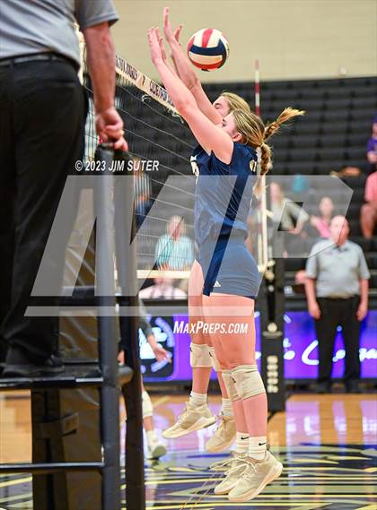 Thumbnail 2 in College Station vs Lake Creek photogallery.