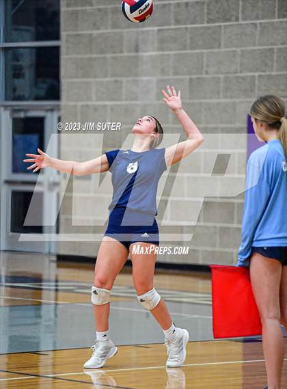 Thumbnail 2 in College Station vs Lake Creek photogallery.