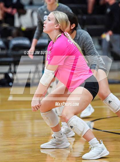 Thumbnail 1 in College Station vs Lake Creek photogallery.