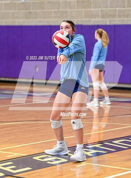 Thumbnail 2 in College Station vs Lake Creek photogallery.