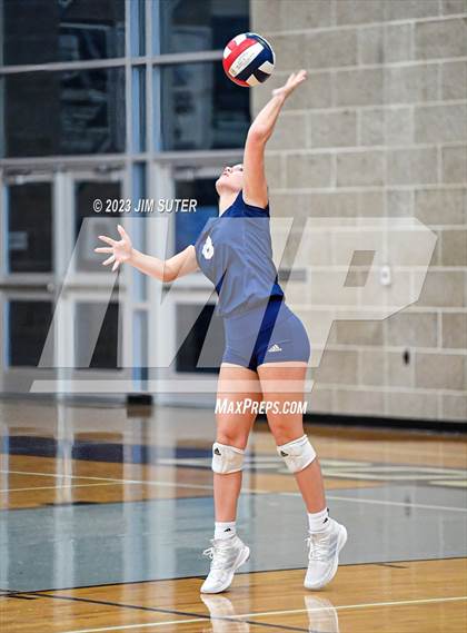 Thumbnail 3 in College Station vs Lake Creek photogallery.