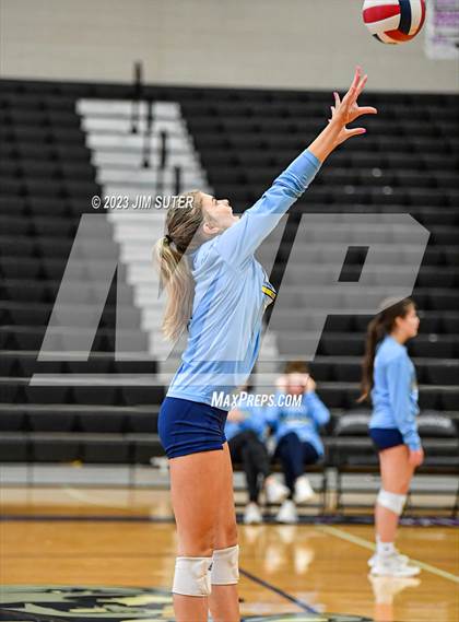 Thumbnail 2 in College Station vs Lake Creek photogallery.