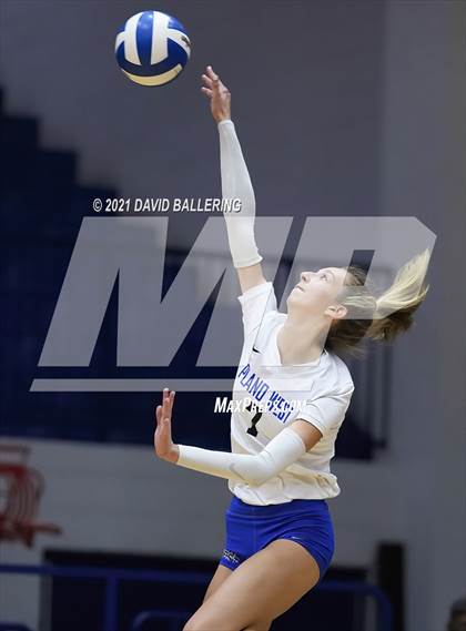 Thumbnail 1 in Marcus @ Plano West photogallery.