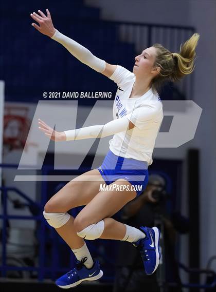 Thumbnail 2 in Marcus @ Plano West photogallery.