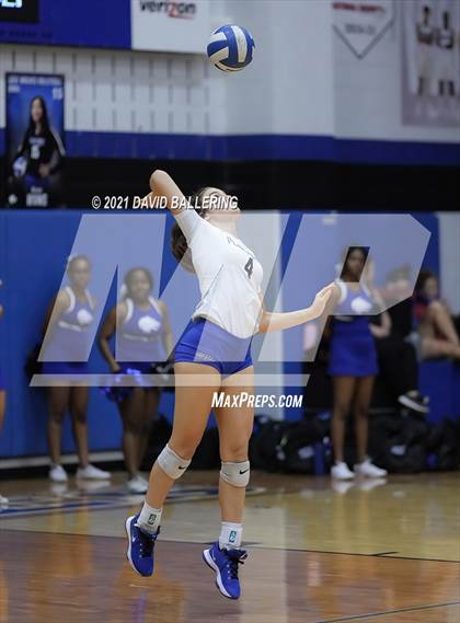 Thumbnail 1 in Marcus @ Plano West photogallery.
