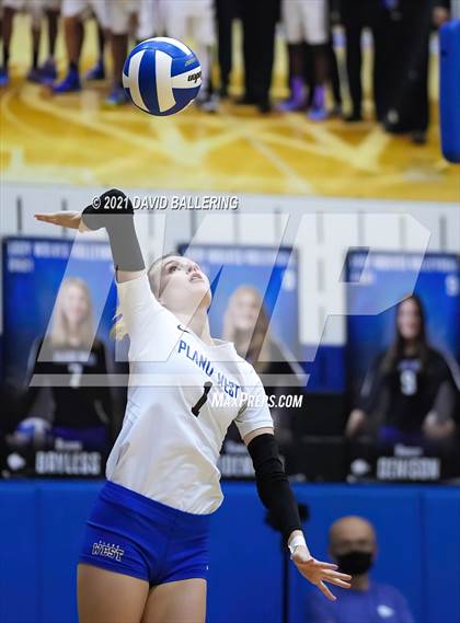 Thumbnail 1 in Marcus @ Plano West photogallery.