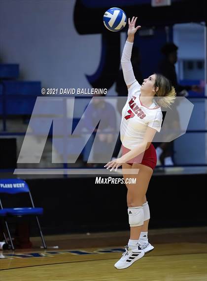 Thumbnail 2 in Marcus @ Plano West photogallery.