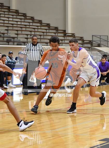 Thumbnail 2 in Madison vs Brackenridge photogallery.