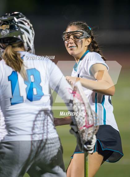 Thumbnail 2 in JSerra Catholic @ Santiago photogallery.