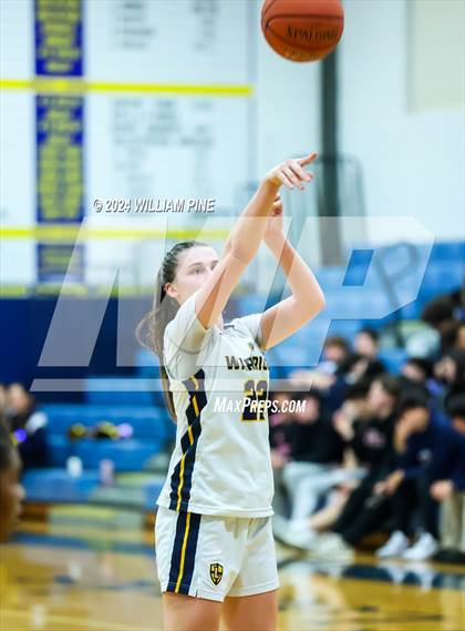 Thumbnail 1 in Kingston @ Our Lady of Lourdes (Section 9 Class AAA Semifinal) photogallery.