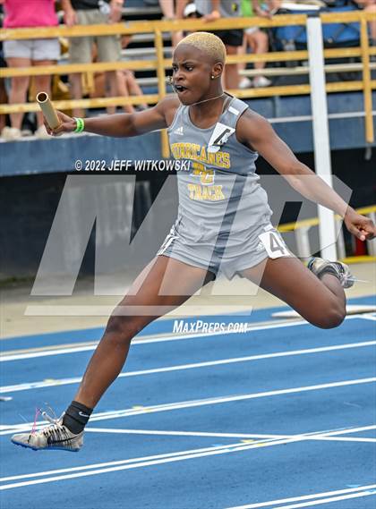 Thumbnail 3 in NCHSAA 1A/4A Track & Field Championship photogallery.