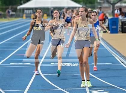 Thumbnail 3 in NCHSAA 1A/4A Track & Field Championship photogallery.