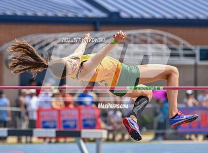 Thumbnail 1 in NCHSAA 1A/4A Track & Field Championship photogallery.
