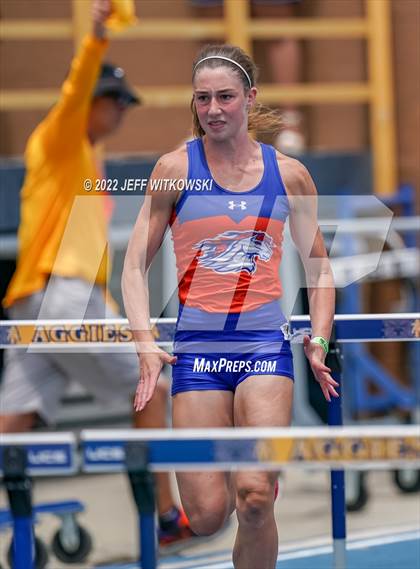 Thumbnail 3 in NCHSAA 1A/4A Track & Field Championship photogallery.