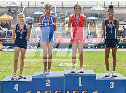 Thumbnail 1 in NCHSAA 1A/4A Track & Field Championship photogallery.
