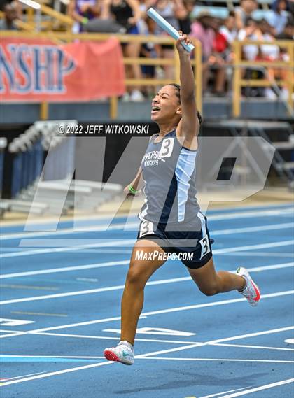 Thumbnail 3 in NCHSAA 1A/4A Track & Field Championship photogallery.