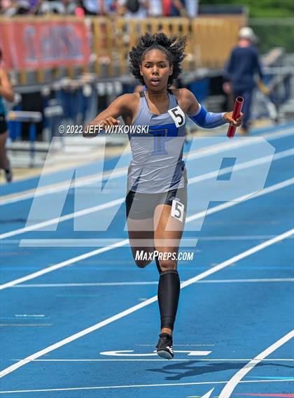 Thumbnail 1 in NCHSAA 1A/4A Track & Field Championship photogallery.
