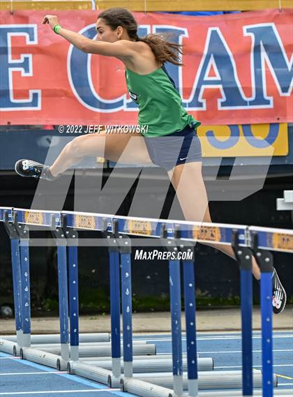 Thumbnail 2 in NCHSAA 1A/4A Track & Field Championship photogallery.