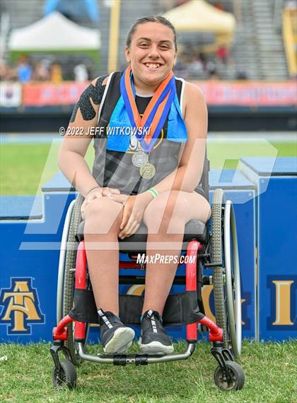 Thumbnail 1 in NCHSAA 1A/4A Track & Field Championship photogallery.