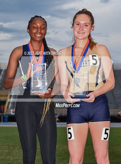 Thumbnail 3 in NCHSAA 1A/4A Track & Field Championship photogallery.