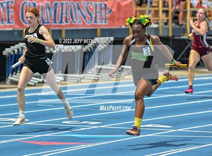 Thumbnail 2 in NCHSAA 1A/4A Track & Field Championship photogallery.