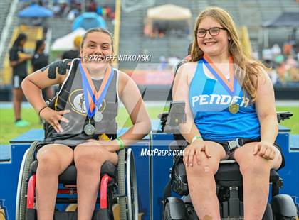 Thumbnail 3 in NCHSAA 1A/4A Track & Field Championship photogallery.