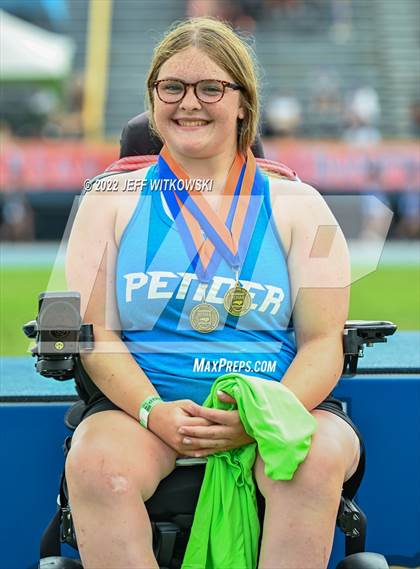 Thumbnail 1 in NCHSAA 1A/4A Track & Field Championship photogallery.