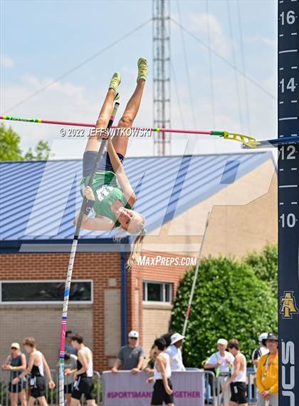Thumbnail 3 in NCHSAA 1A/4A Track & Field Championship photogallery.