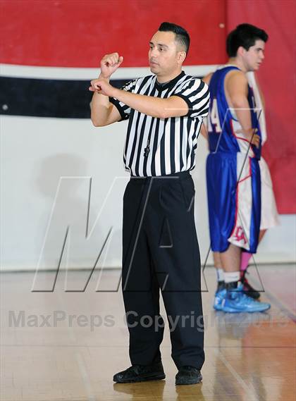 Thumbnail 3 in Sierra Vista vs. Los Altos (Sierra Vista Dons Classic) photogallery.