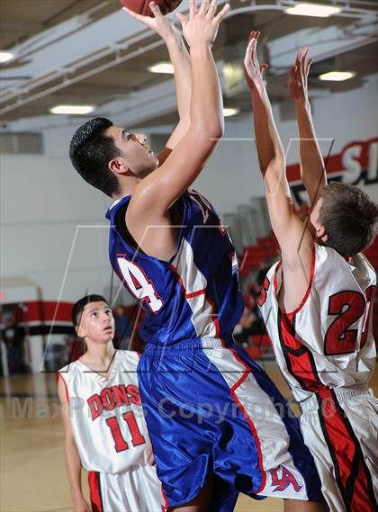 Thumbnail 3 in Sierra Vista vs. Los Altos (Sierra Vista Dons Classic) photogallery.