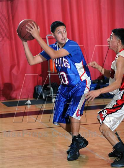 Thumbnail 2 in Sierra Vista vs. Los Altos (Sierra Vista Dons Classic) photogallery.