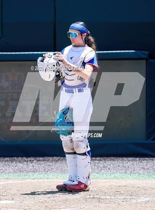 Shiner vs. Sundown (UIL 2A D2 Softball Final)