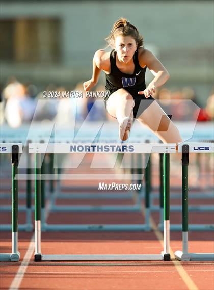 Thumbnail 2 in NYSPHSAA Section 3 State Qualifier photogallery.