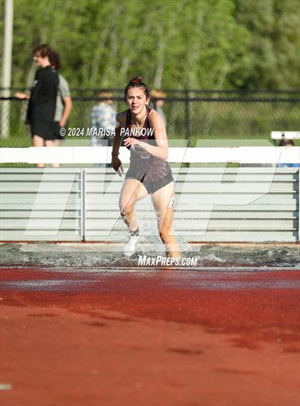 Thumbnail 2 in NYSPHSAA Section 3 State Qualifier photogallery.