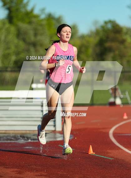 Thumbnail 1 in NYSPHSAA Section 3 State Qualifier photogallery.