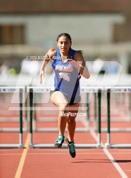 Thumbnail 1 in NYSPHSAA Section 3 State Qualifier photogallery.