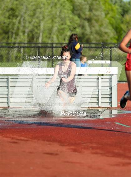 Thumbnail 1 in NYSPHSAA Section 3 State Qualifier photogallery.