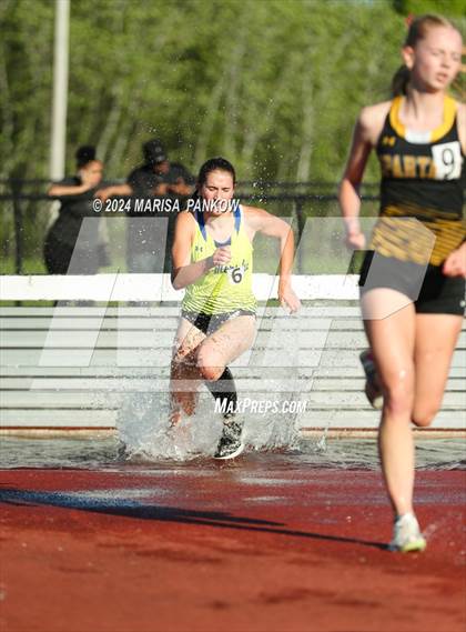 Thumbnail 1 in NYSPHSAA Section 3 State Qualifier photogallery.