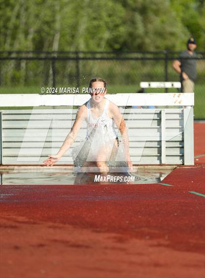 Thumbnail 3 in NYSPHSAA Section 3 State Qualifier photogallery.