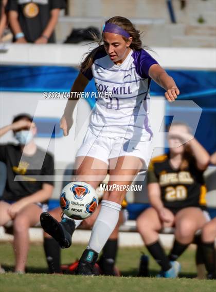 Thumbnail 2 in Chapel Hill vs. Cox Mill (1 of 2 - NCHSAA 3A Final - the game) photogallery.