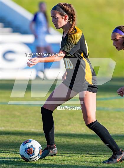Thumbnail 2 in Chapel Hill vs. Cox Mill (1 of 2 - NCHSAA 3A Final - the game) photogallery.