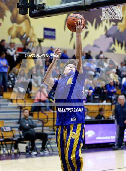 Thumbnail 1 in East Noble @ Leo photogallery.